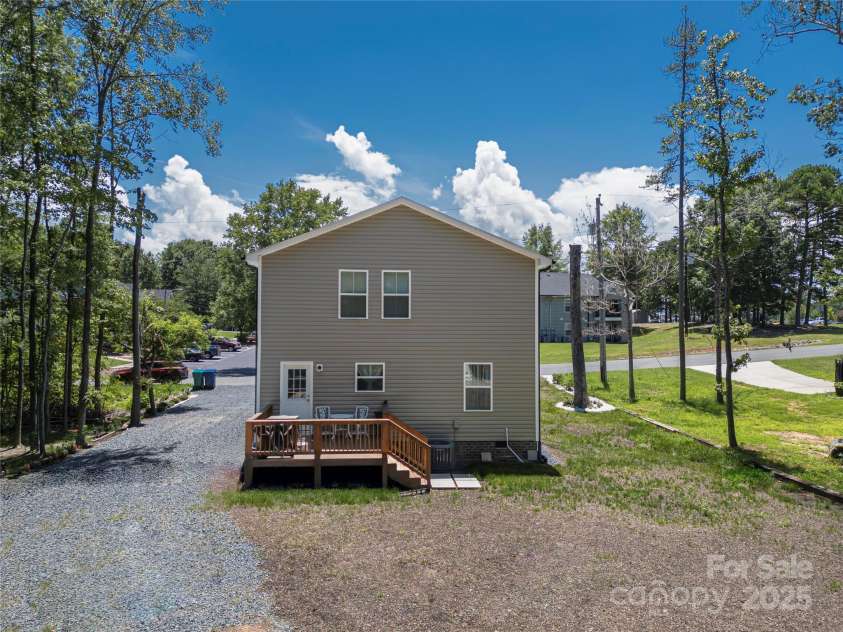 1903 Midwood Drive, Albemarle, NC 28001.  MLS# CAR4283893, YatesRealty ID 1297. 