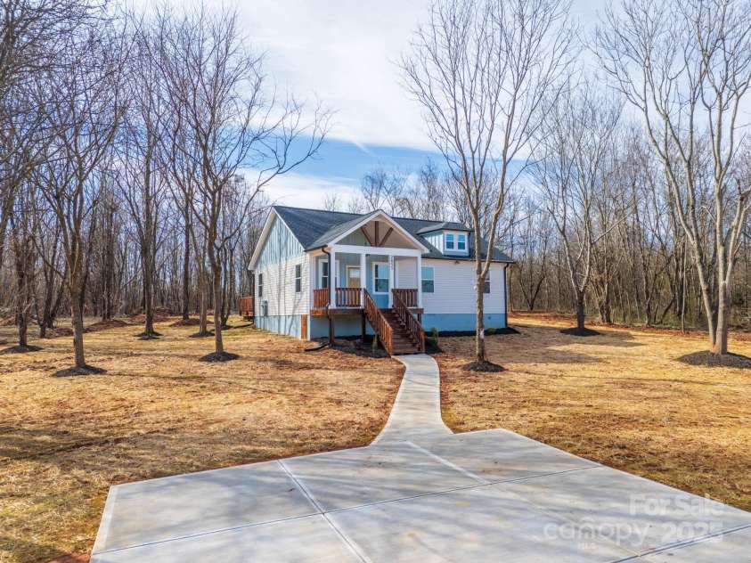 2855 Zion Church Road, Shelby, NC 28150.  MLS# CAR4223481, YatesRealty ID 12972. 