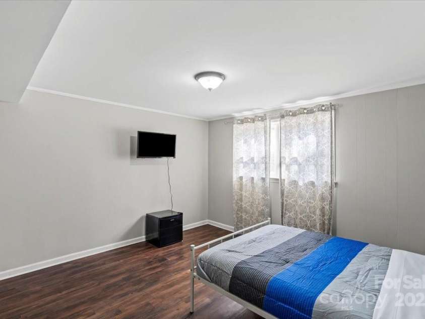 326 Whispering Pines Drive, Charlotte, NC 28217.  MLS# CAR4234416, YatesRealty ID 12973. 