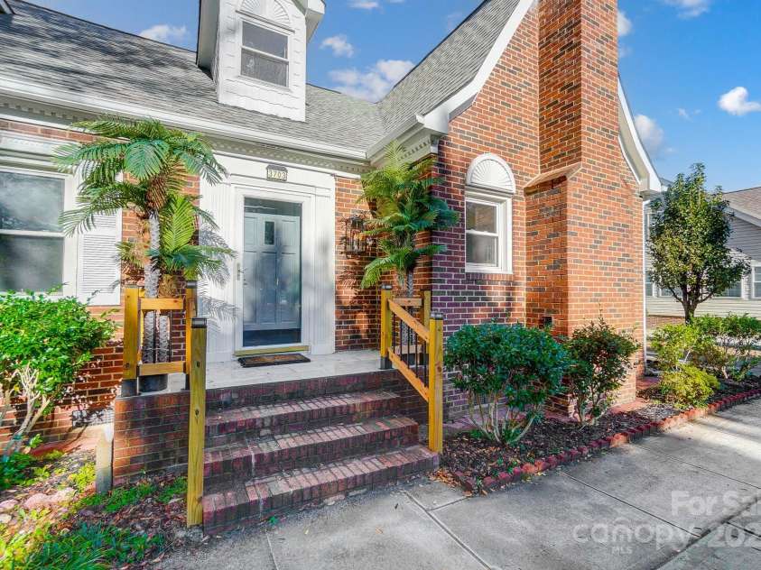 3703 Margaret Wallace Road, Matthews, NC 28105.  MLS# CAR4201589, YatesRealty ID 12974. 