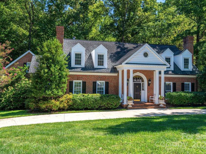 3232 Su San Farms Road, Gastonia, NC 28056.  MLS# CAR4302414, YatesRealty ID 12975. 
