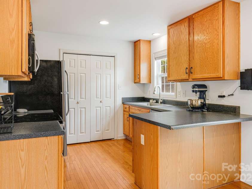 663 Flint Hill Road, Alexander, NC 28701.  MLS# CAR4228770, YatesRealty ID 12975. 