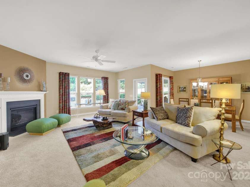 4022 Blackburn Court, Fort Mill, SC 29707.  MLS# CAR4201608, YatesRealty ID 12976. 