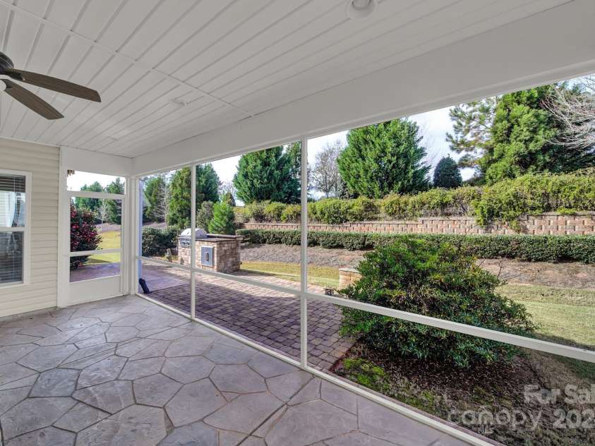 4022 Blackburn Court, Fort Mill, SC 29707.  MLS# CAR4201608, YatesRealty ID 12976. 