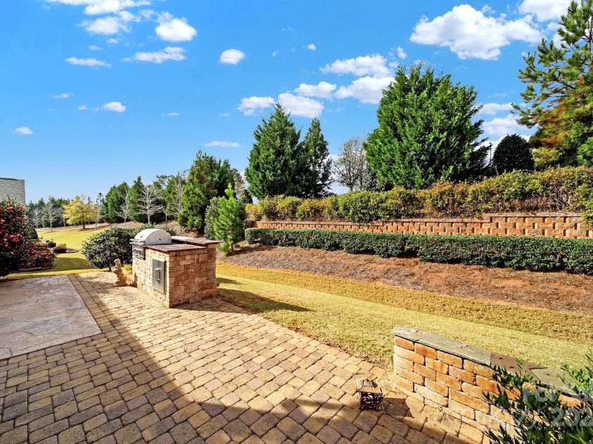 4022 Blackburn Court, Fort Mill, SC 29707.  MLS# CAR4201608, YatesRealty ID 12976. 