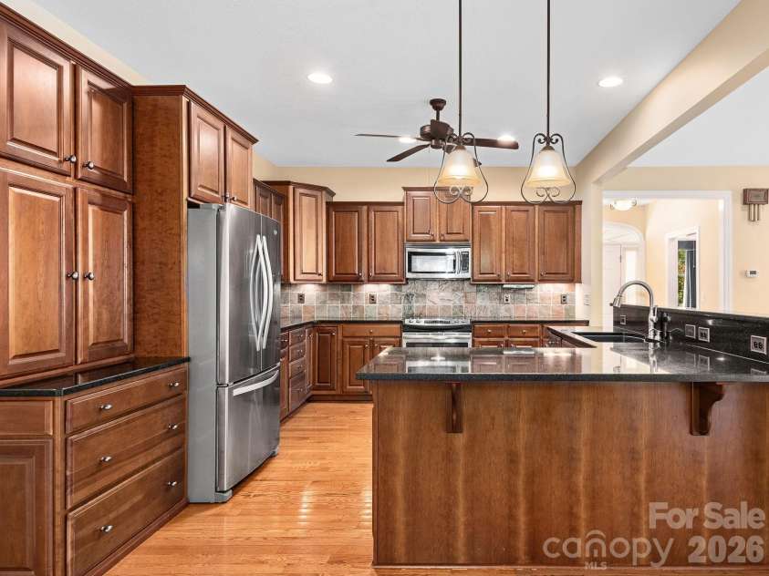 54 Deep Valley Lane, Hendersonville, NC 28791.  MLS# CAR4398094, YatesRealty ID 12976. 