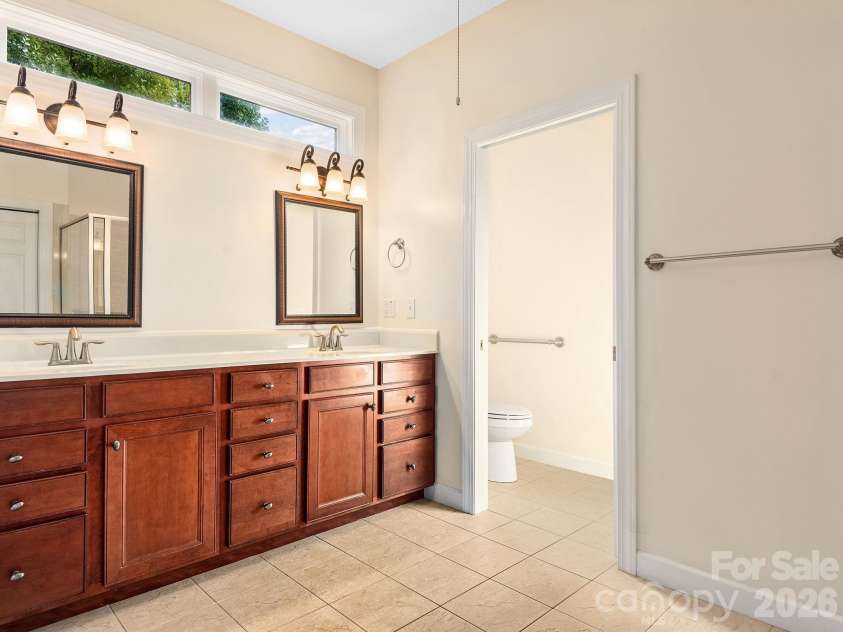 54 Deep Valley Lane, Hendersonville, NC 28791.  MLS# CAR4398094, YatesRealty ID 12976. 