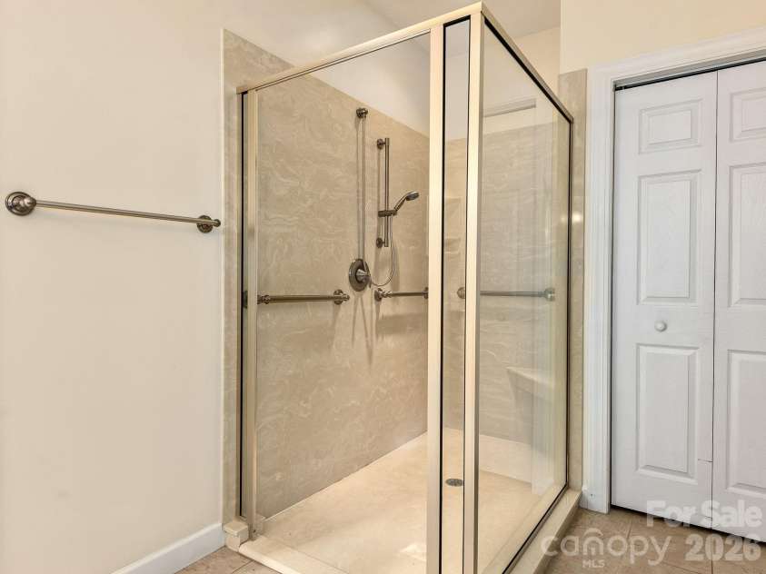 54 Deep Valley Lane, Hendersonville, NC 28791.  MLS# CAR4398094, YatesRealty ID 12976. 