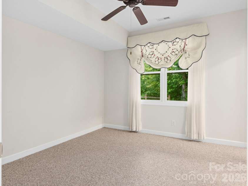 54 Deep Valley Lane, Hendersonville, NC 28791.  MLS# CAR4398094, YatesRealty ID 12976. 