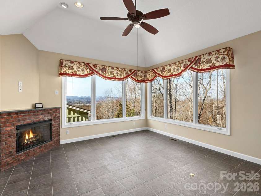 54 Deep Valley Lane, Hendersonville, NC 28791.  MLS# CAR4398094, YatesRealty ID 12976. 