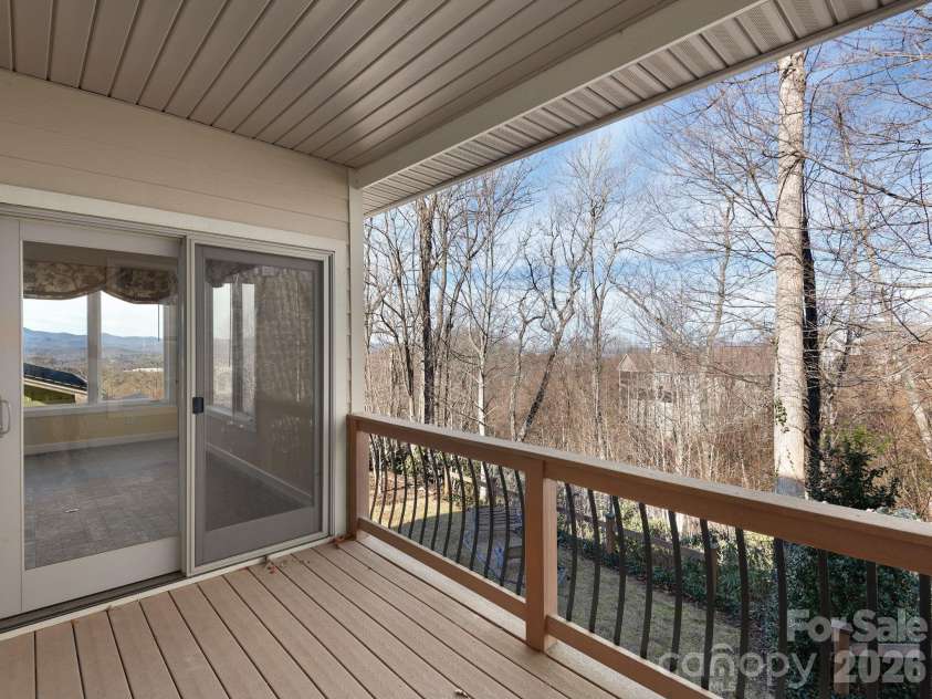54 Deep Valley Lane, Hendersonville, NC 28791.  MLS# CAR4398094, YatesRealty ID 12976. 