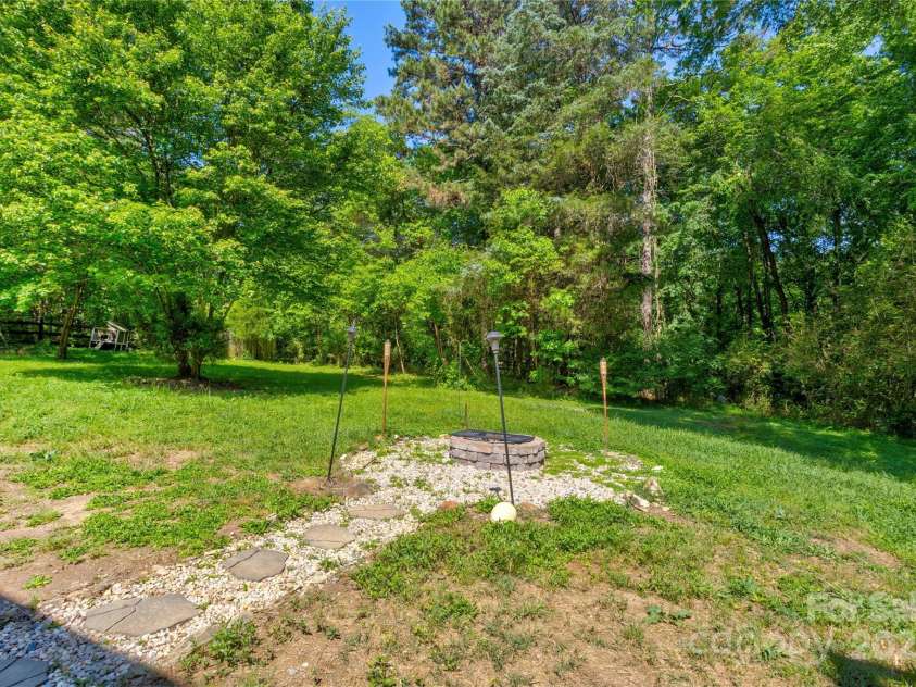 11861 Nc Hwy 73 Highway, Mount Pleasant, NC 28124.  MLS# CAR4256184, YatesRealty ID 12977. 