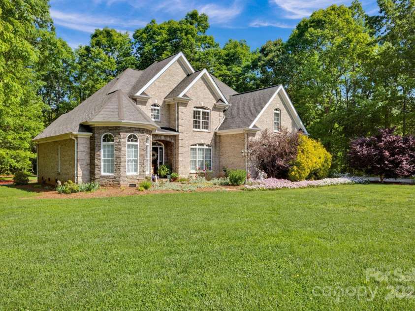 3610 Providence Mill Road, Maiden, NC 28650.  MLS# CAR4333080, YatesRealty ID 12978. 