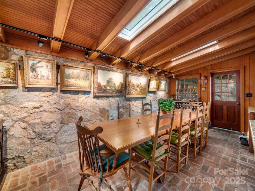435 Upper Laurel Drive, Laurel Park, NC 28739.  MLS# CAR4305569, YatesRealty ID 12979. Dining Room