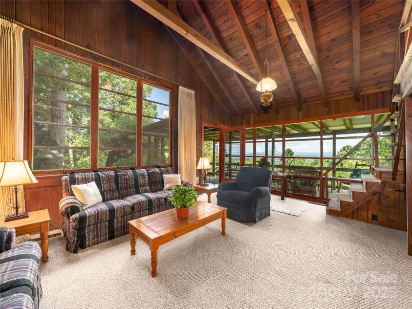 435 Upper Laurel Drive, Laurel Park, NC 28739.  MLS# CAR4305569, YatesRealty ID 12979. Livng Room