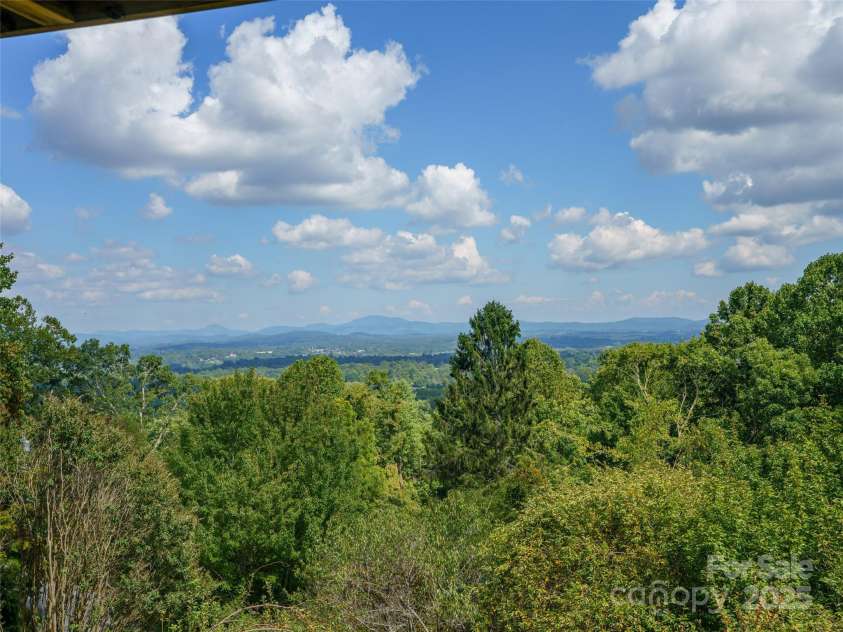 435 Upper Laurel Drive, Laurel Park, NC 28739.  MLS# CAR4305569, YatesRealty ID 12979. Magnificent View