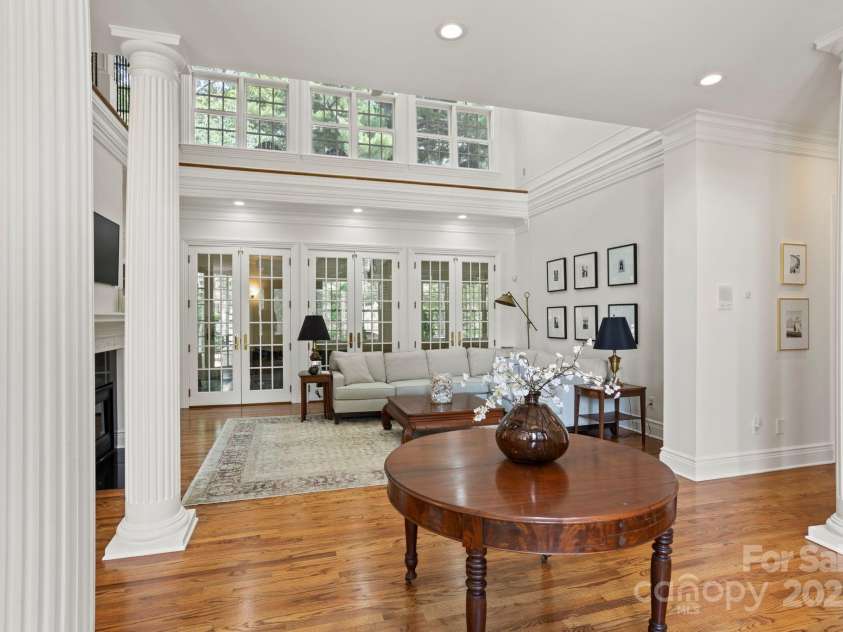 117 Founders Drive, Flat Rock, NC 28731.  MLS# CAR4276732, YatesRealty ID 1298. 