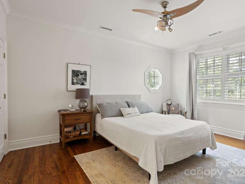 117 Founders Drive, Flat Rock, NC 28731.  MLS# CAR4276732, YatesRealty ID 1298. 