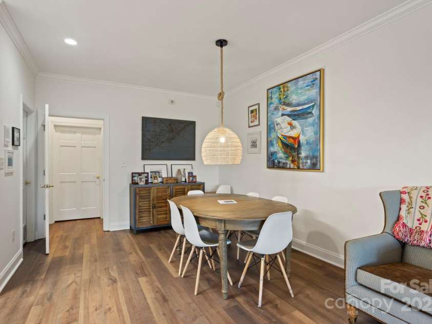 117 Founders Drive, Flat Rock, NC 28731.  MLS# CAR4276732, YatesRealty ID 1298. 