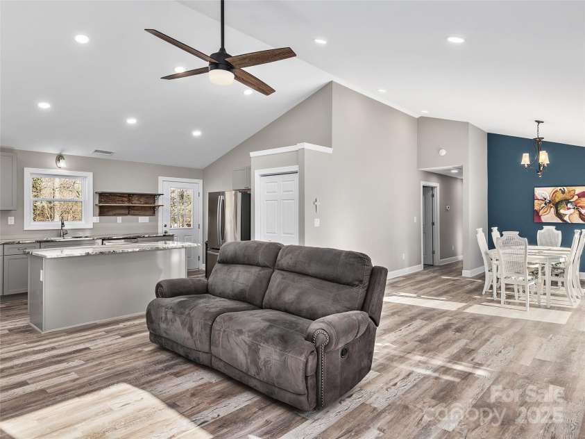 611 Peniel Road, Columbus, NC 28722.  MLS# CAR4327826, YatesRealty ID 12980. 