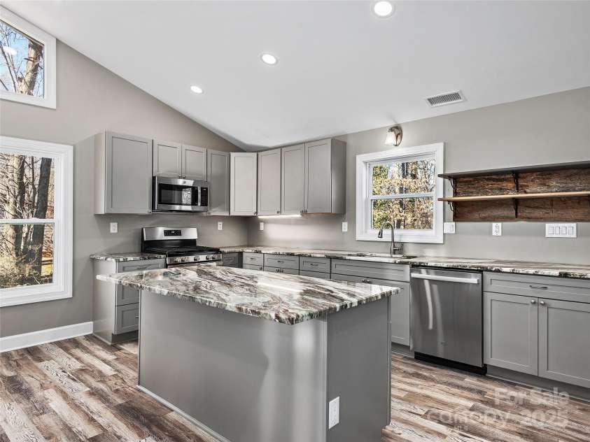 611 Peniel Road, Columbus, NC 28722.  MLS# CAR4327826, YatesRealty ID 12980. Open Floor Plan... Let your design thrive!