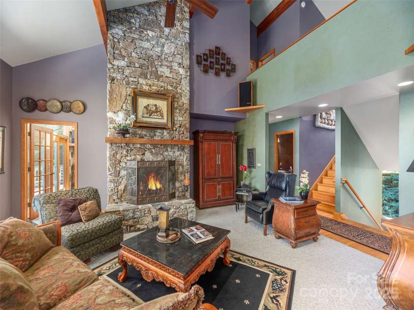 89 Patten Park Drive, Waynesville, NC 28785.  MLS# CAR4307943, YatesRealty ID 12980. 