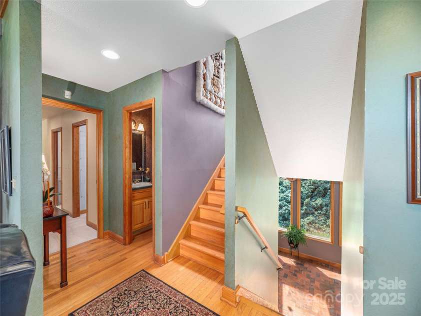 89 Patten Park Drive, Waynesville, NC 28785.  MLS# CAR4307943, YatesRealty ID 12980. 