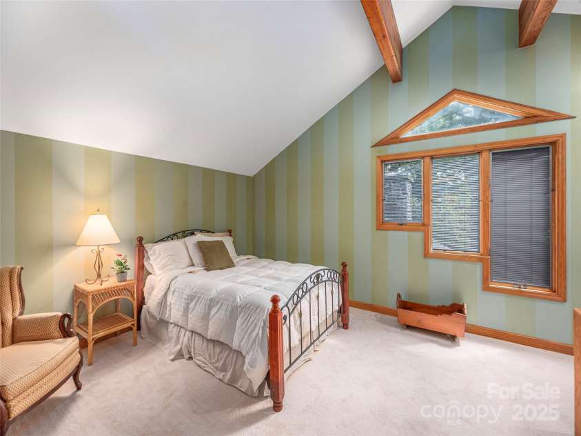 89 Patten Park Drive, Waynesville, NC 28785.  MLS# CAR4307943, YatesRealty ID 12980. 