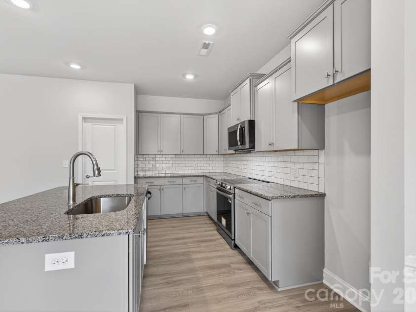 2911 Waterford Lane, Albemarle, NC 28001.  MLS# CAR4314127, YatesRealty ID 12981. Kitchen