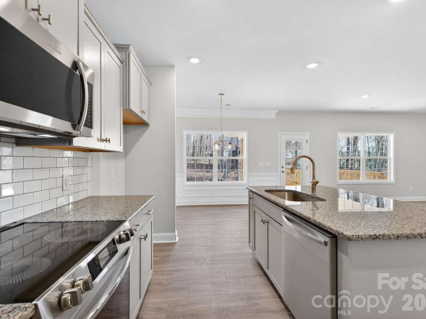 2911 Waterford Lane, Albemarle, NC 28001.  MLS# CAR4314127, YatesRealty ID 12981. Kitchen