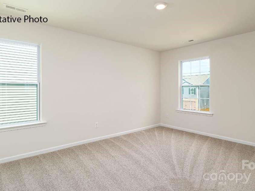 2054 10th Street, Hickory, NC 28602.  MLS# CAR4322754, YatesRealty ID 12982. 