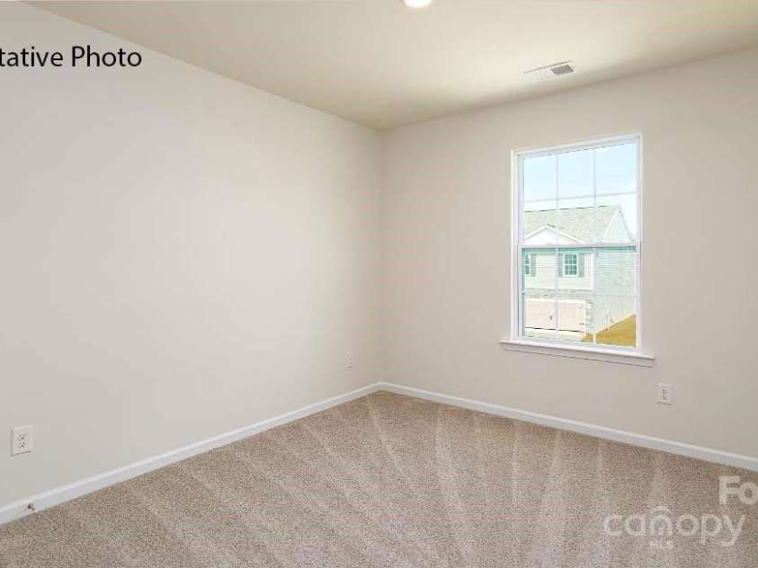 2054 10th Street, Hickory, NC 28602.  MLS# CAR4322754, YatesRealty ID 12982. 