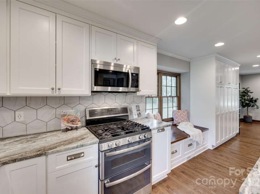 6688 Pine Forest Drive, York, SC 29745.  MLS# CAR4232954, YatesRealty ID 12982. 