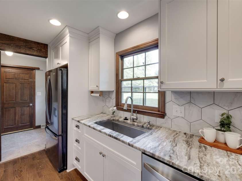 6688 Pine Forest Drive, York, SC 29745.  MLS# CAR4232954, YatesRealty ID 12982. 