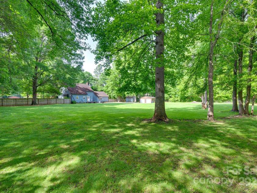 6688 Pine Forest Drive, York, SC 29745.  MLS# CAR4232954, YatesRealty ID 12982. 