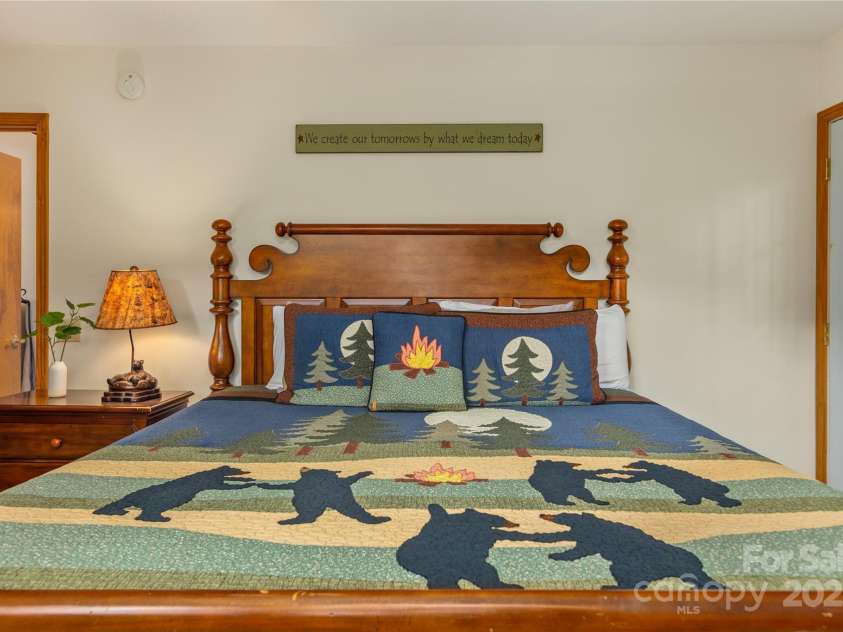277 Mayali Trail, Waynesville, NC 28785.  MLS# CAR4256783, YatesRealty ID 12983. 