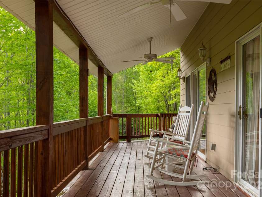 277 Mayali Trail, Waynesville, NC 28785.  MLS# CAR4256783, YatesRealty ID 12983. 