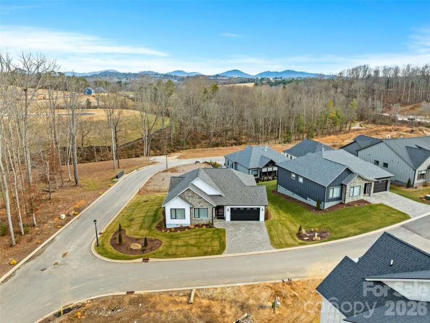 304 Avery Trail Drive, Arden, NC 28704.  MLS# CAR4336912, YatesRealty ID 12985. 
