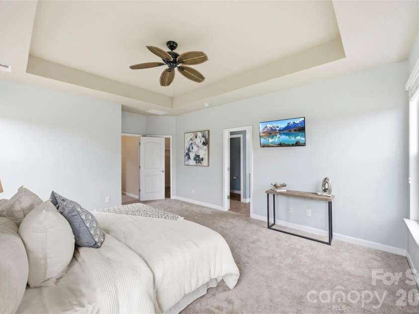 10974 Aspen Ridge Lane, Concord, NC 28027.  MLS# CAR4388154, YatesRealty ID 12986. 