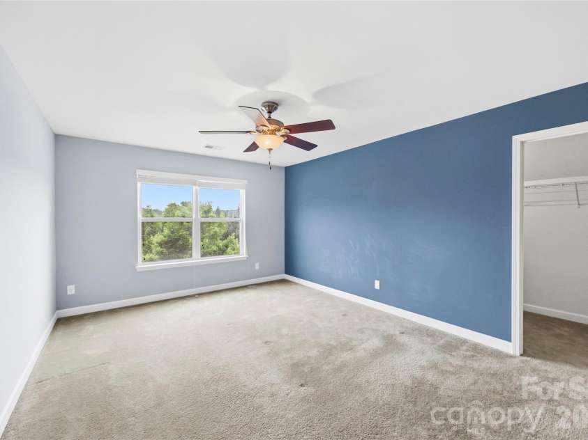 10974 Aspen Ridge Lane, Concord, NC 28027.  MLS# CAR4388154, YatesRealty ID 12986. 