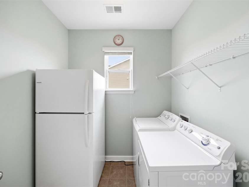 10974 Aspen Ridge Lane, Concord, NC 28027.  MLS# CAR4388154, YatesRealty ID 12986. 