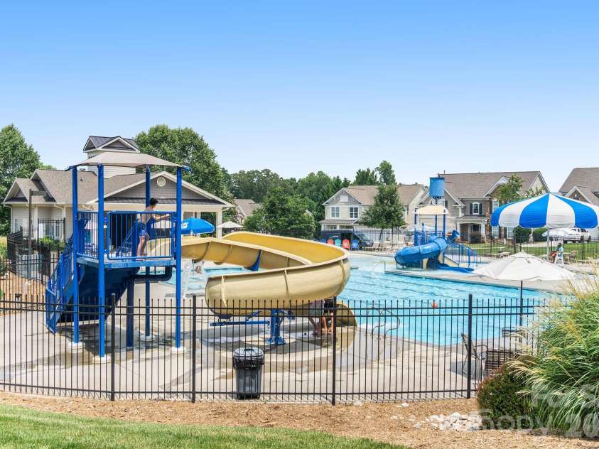 10974 Aspen Ridge Lane, Concord, NC 28027.  MLS# CAR4388154, YatesRealty ID 12986. 