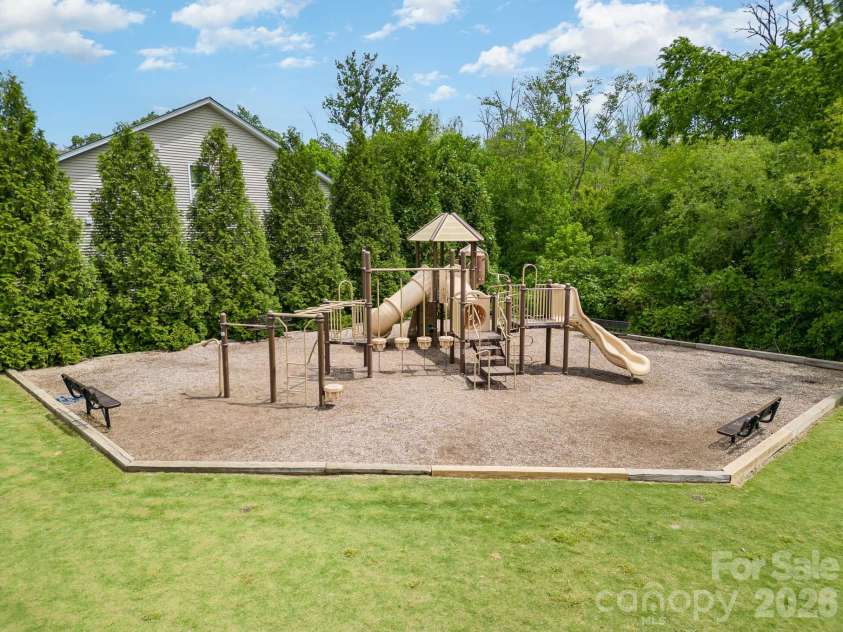 10974 Aspen Ridge Lane, Concord, NC 28027.  MLS# CAR4388154, YatesRealty ID 12986. 