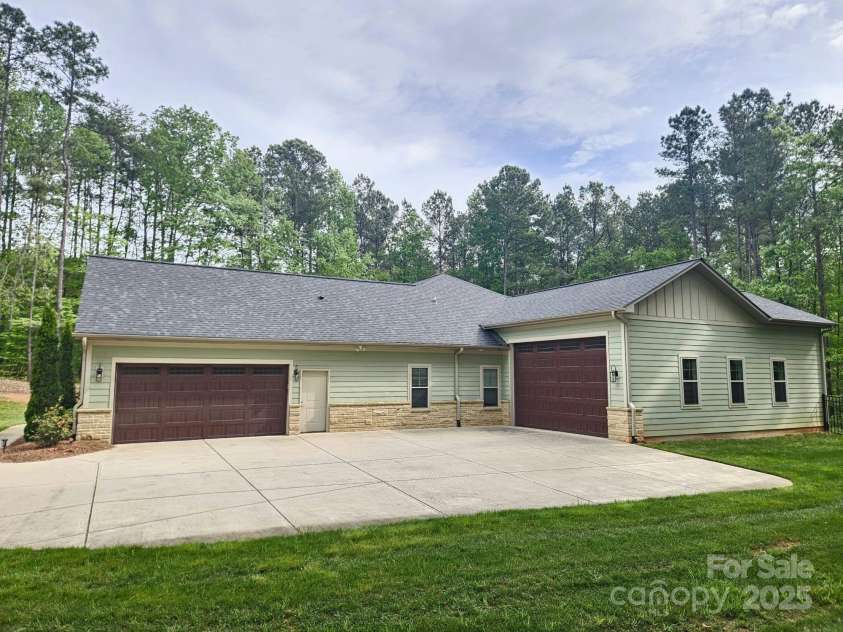 7358 Bay Cove Court, Denver, NC 28037.  MLS# CAR4252391, YatesRealty ID 12987. 