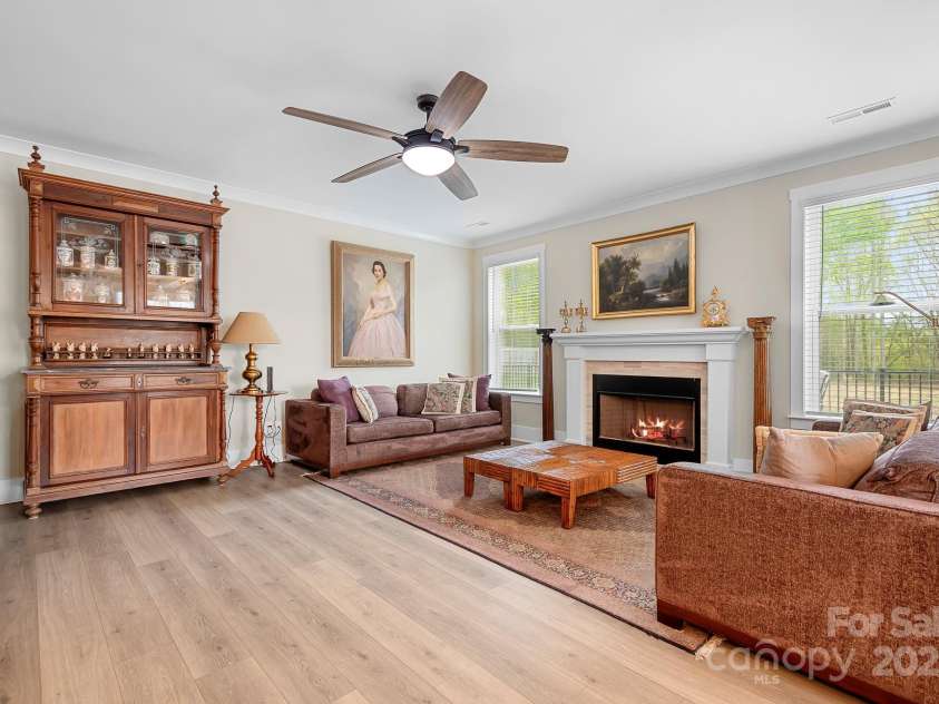137 Brawley Woods Lane, Mooresville, NC 28115.  MLS# CAR4246741, YatesRealty ID 12988. 