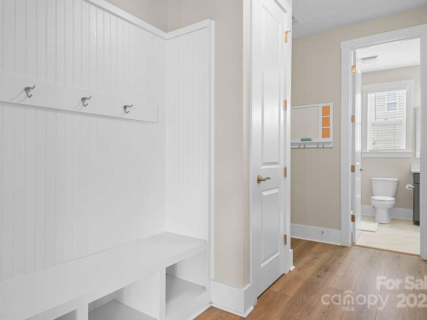 137 Brawley Woods Lane, Mooresville, NC 28115.  MLS# CAR4246741, YatesRealty ID 12988. 