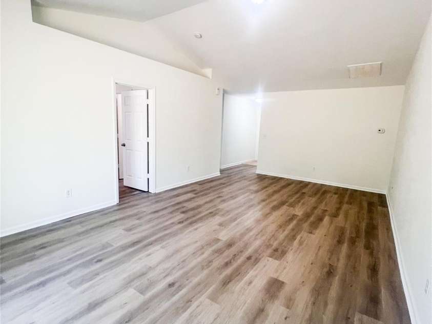 6748 Sullins Road, Charlotte, NC 28214.  MLS# CAR4230832, YatesRealty ID 12989. 