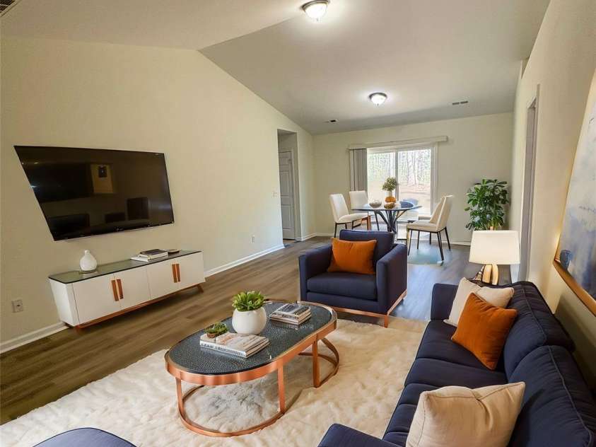 6748 Sullins Road, Charlotte, NC 28214.  MLS# CAR4230832, YatesRealty ID 12989. Virtually Staged