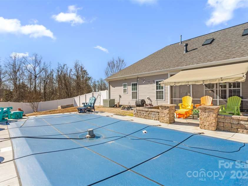 116 Parkview Court, Archdale, NC 27263.  MLS# CAR4217686, YatesRealty ID 1299. 