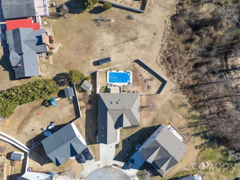 116 Parkview Court, Archdale, NC 27263.  MLS# CAR4217686, YatesRealty ID 1299. 